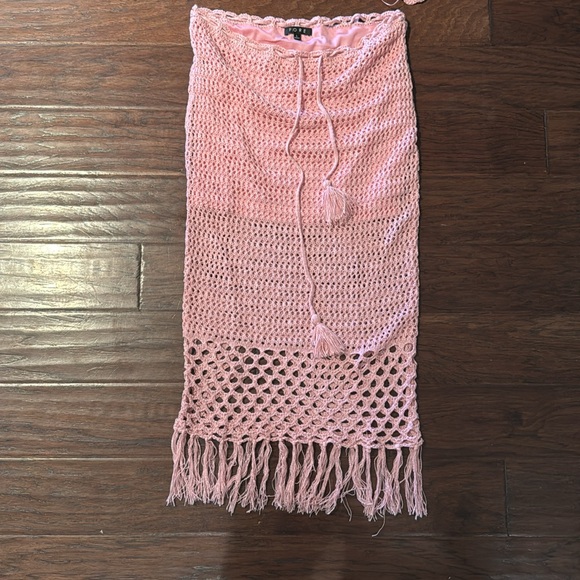 Carrington Crochet Set - Picture 4 of 6